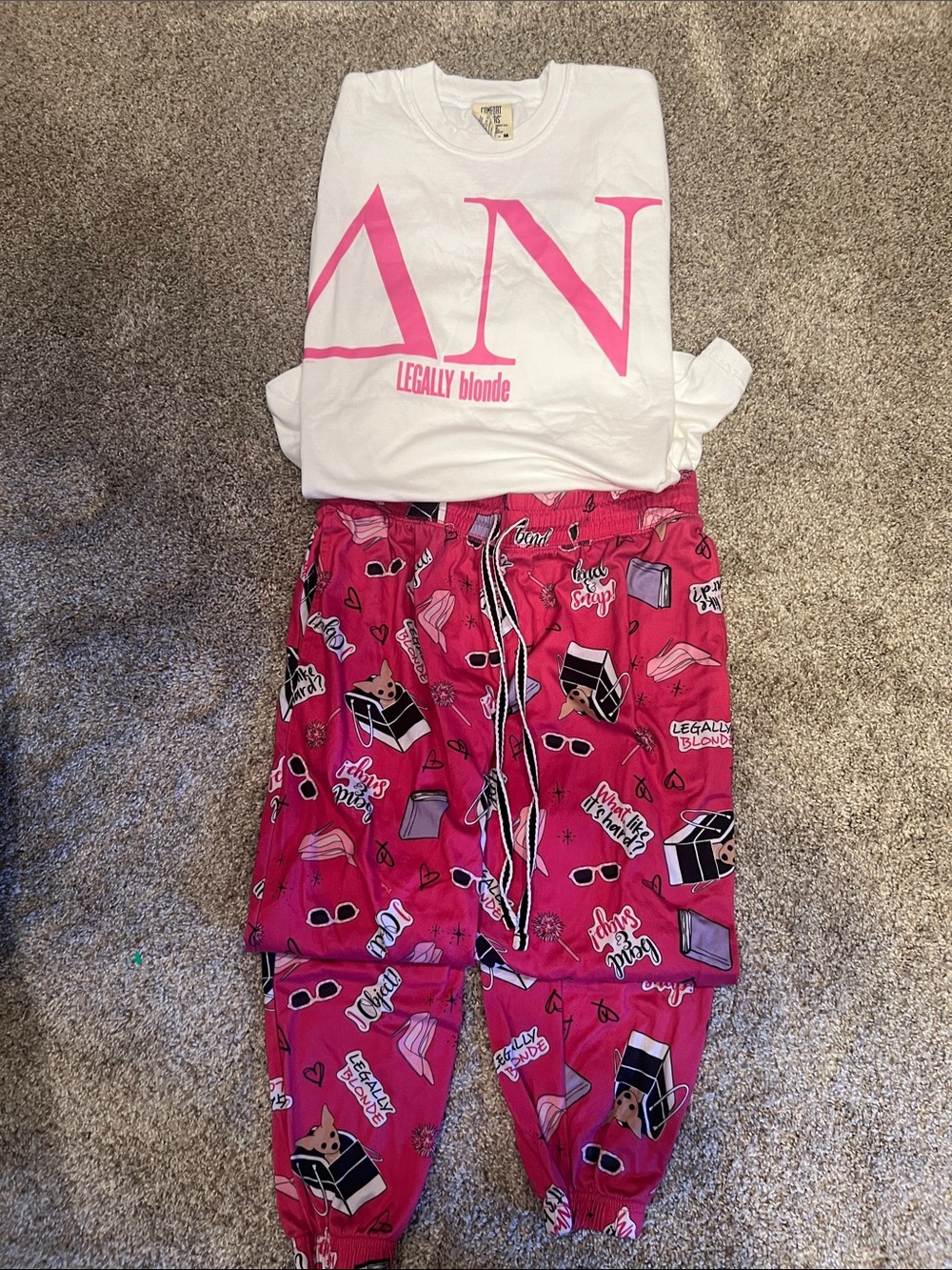 Women's Pajama Set - White & Hot Pink Legally Blond pants are 4/6 shirt is a med